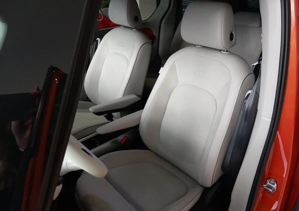 Volkswagen ID.Buzz cena 269000 przebieg: 10000, rok produkcji 2022 z Katowice małe 254
